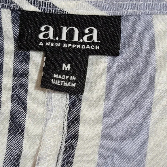 A.N.A Womens Top Blue White Striped 3/4 Sleeve Peasant V Neck Blouse Lightweight - Picture 6 of 7